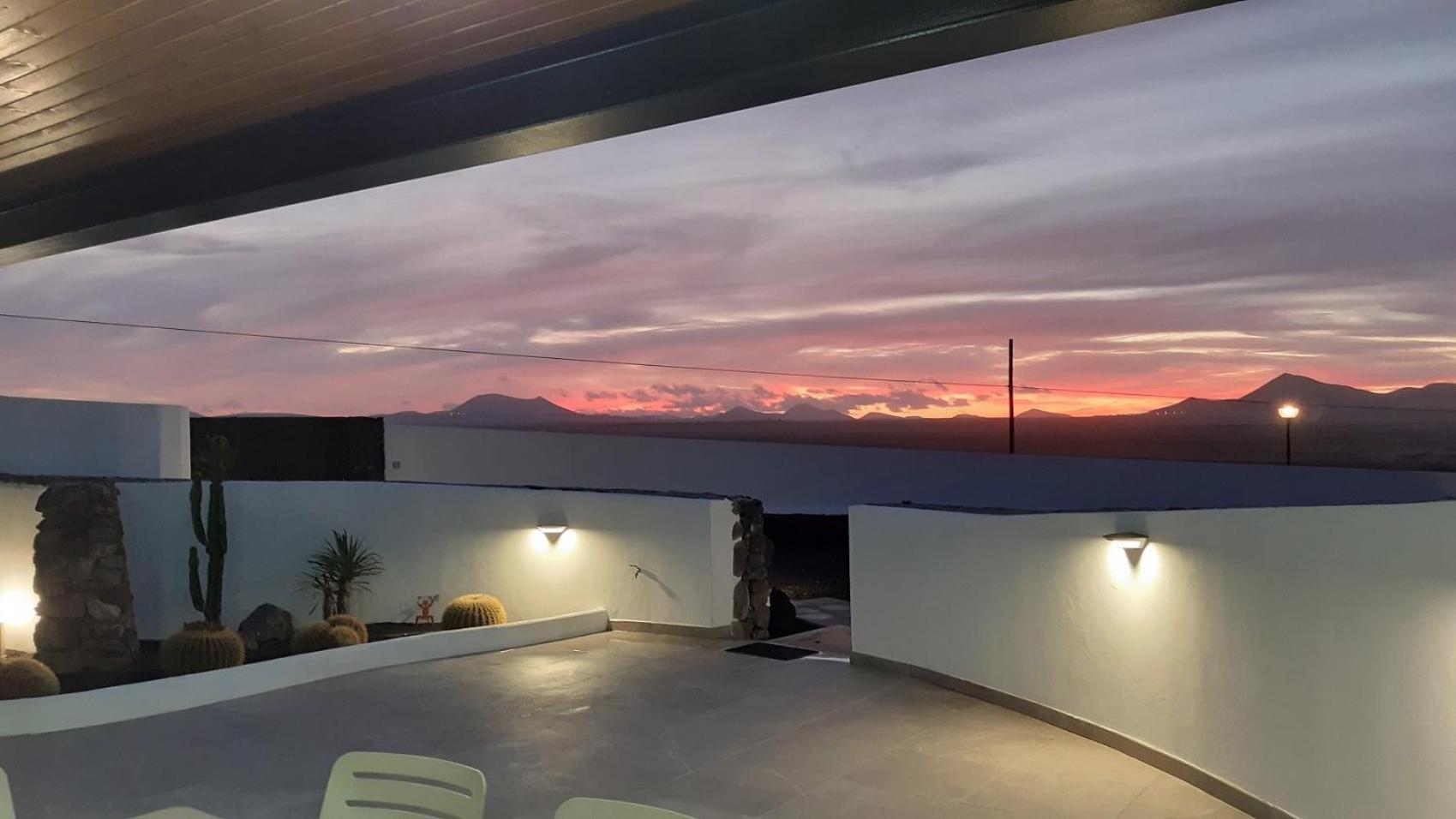 La Belle Vie Villa Famara Eksteriør billede